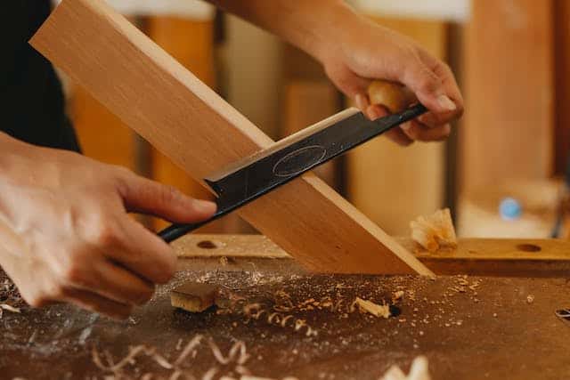 Sharpening a Drawknife